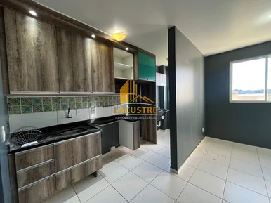 <strong>Apartamento com dois quartos semimobiliado, em Castro PR.</strong>