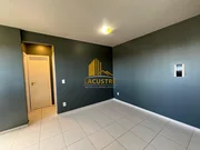 <strong>Apartamento com dois quartos semimobiliado, em Castro PR.</strong>