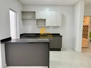 <strong>Apartamento com cozinha planejada, Centro, Castro PR</strong>