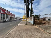 <strong>Terreno de esquina, Rua Javert Madureira, Vila Rio Branco.</strong>