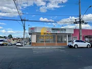 <strong>Imóvel em esquina estratégica em Zona Comercial de Castro</strong>