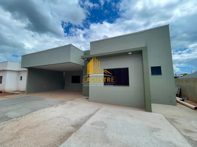 <strong>Casa nova, Castroviile, Castro PR.</strong>