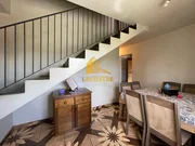 <strong>Sobrado com suíte, Centro, Castro PR.</strong>