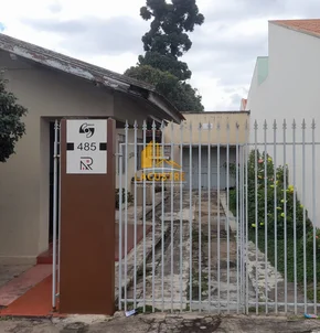 <strong>Casa Padrão</strong>&nbsp;<small>(3 dormit&oacute;rios)</small>