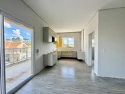 <strong>Apartamento novo tipo garden para venda em Castro!</strong>