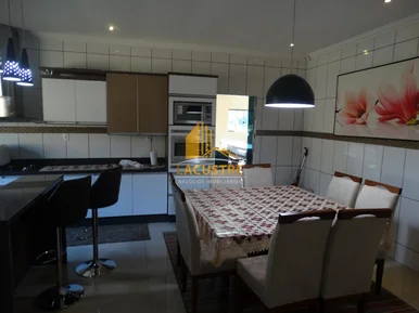 <strong>Chácara com piscina, Itaponhacanga.</strong>