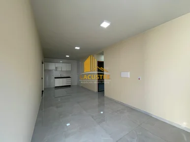 <strong>Casa com dois quartos, Castroville, Castro PR.</strong>