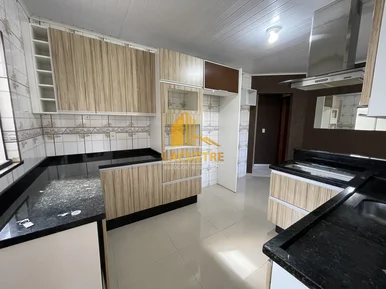 <strong>Casa com suíte, Vila Rio Branco, Castro PR.</strong>