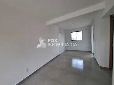 Sobrado A Venda No Jd. Veneza - Uvaranas