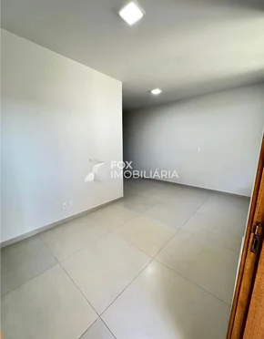 Casa à Venda No Bairro Dona Marly - Uvaranas