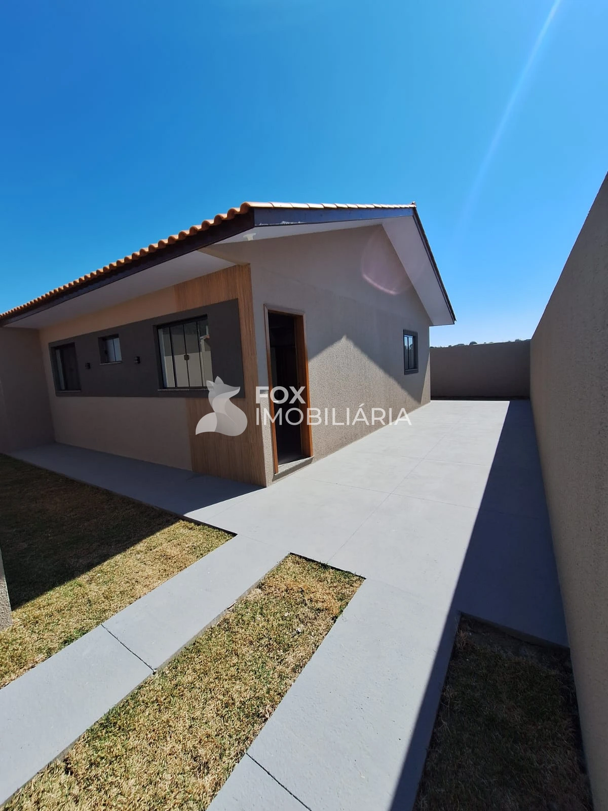 Casa A Venda No Bairro Castanheira - Uvaranas