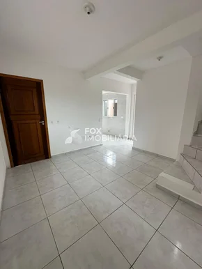 Sobrado A Venda Na Vila Marina - Uvaranas