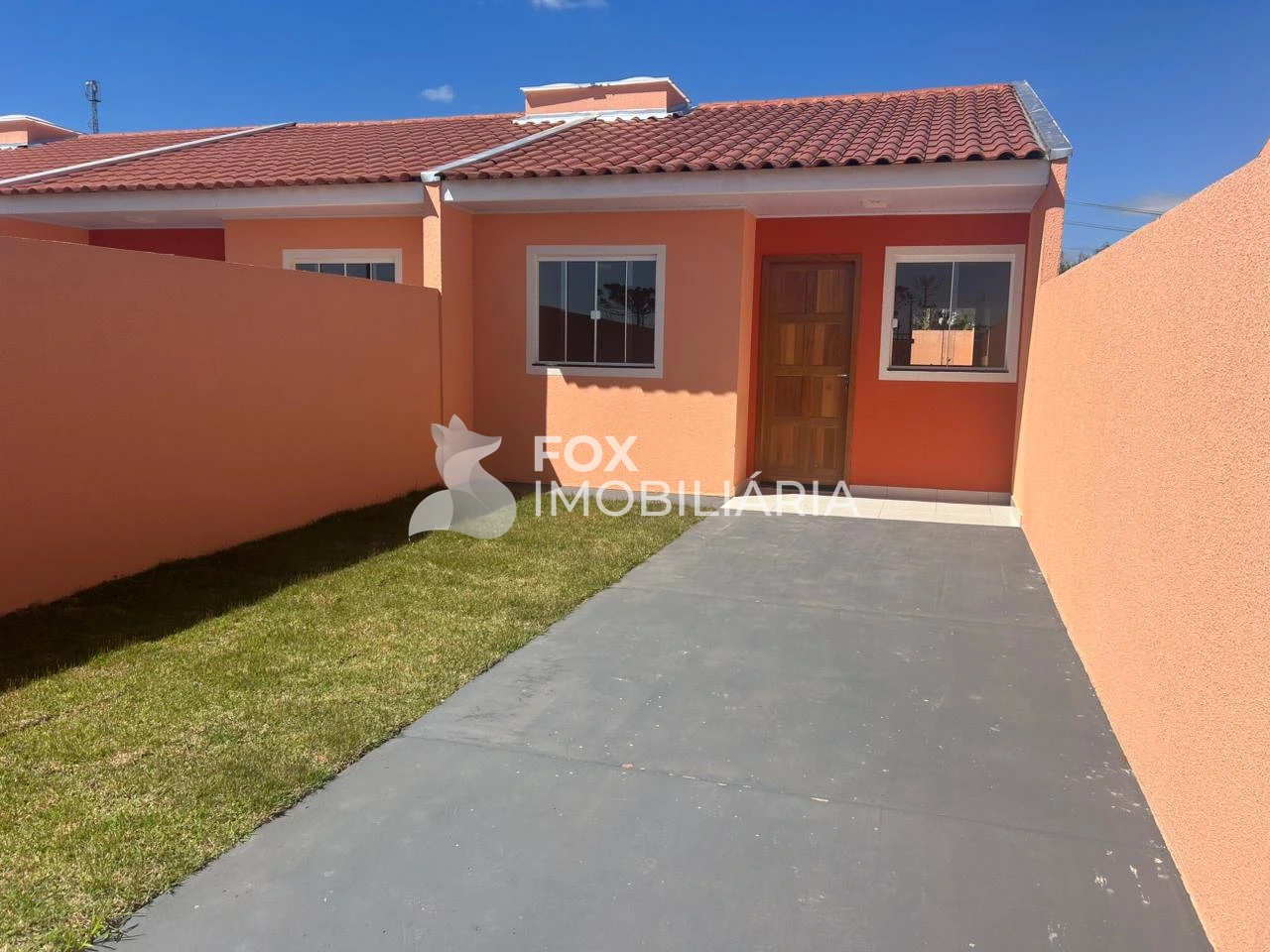 Casa à Venda No Bairro San Martins - Neves