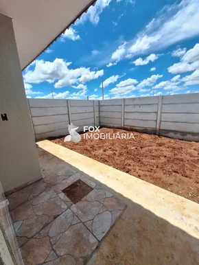 Casa à Venda No Bairro San Martins - Neves