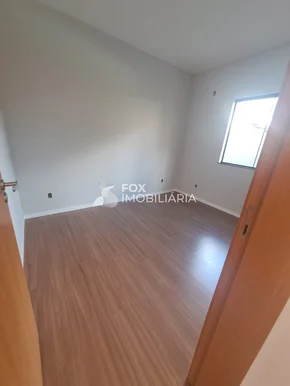 Sobrado à Venda No Bairro Ronda