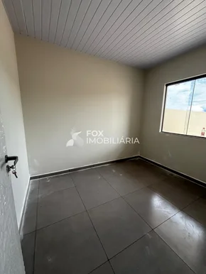 Casa á Venda No Bairro Lagoa Dourada - Neves