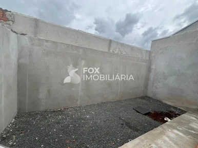 Casa à Venda No Bairro Costa Rica - Neves