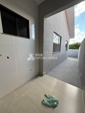 Casa à Venda No Bairro Itapoá - Contorno