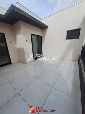 Sobrado à Venda No Campo Belo - Uvaranas