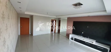 Apartamento No Bairro De Uvaranas