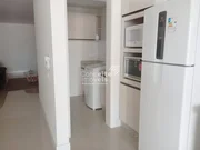 <strong>Zürich Residence - Meia Praia</strong>