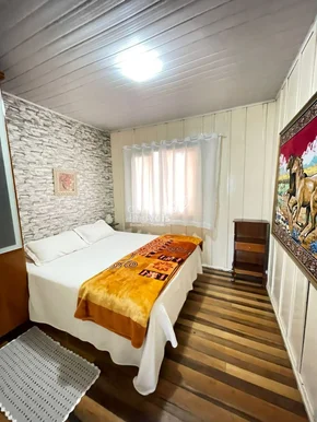 <strong>Casa tipo chalet de madeira</strong>