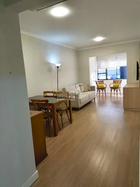 <strong>Apartamento reformado no coração de Balneário Camboriú</strong>