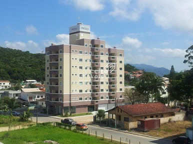 <strong>Sala Comercial Edifício Dom Henrique - Camboriú</strong>