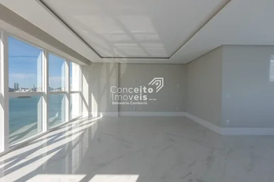 <strong>Edifício Skyline em Balneário Camboriú</strong>