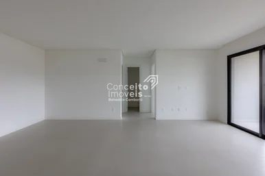 <strong>Apartamento Padrão</strong>&nbsp;<small>(2 dormit&oacute;rios sendo 2 su&iacute;tes)</small>
