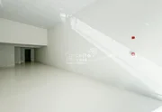 <strong>Loja comercial no edifício Skyline - Pioneiros</strong>