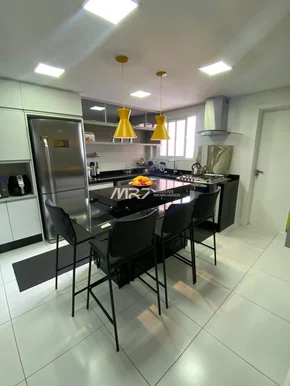 Ed. Gran Torino, Alto Padrão, Central, Mobiliado - 3 Suites