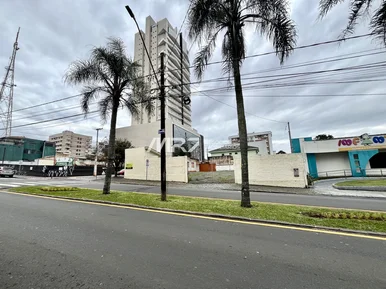 <strong>Terreno esquina - Centro</strong>