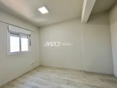 Edificio Leonardo Da Vinci - Apartamento 2 Quartos - Centro