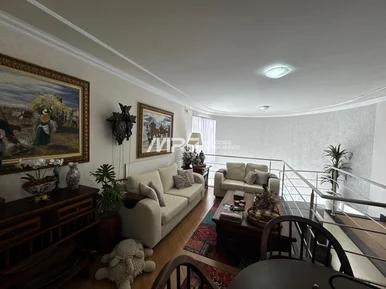 Sobrado/triplex No Jardim Carvalho