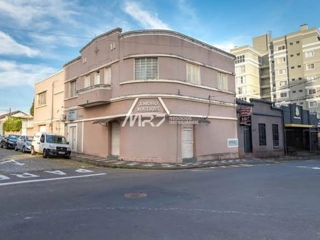 Casa Comercial Equina - Rua Emilio De Menezes - Vila Estrela