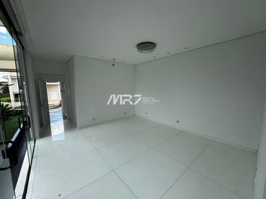 Casa - Cond. Garden Park - 4 Quartos - órfãs