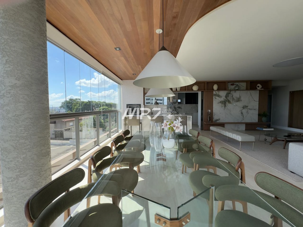 Apartamento Mobiliado Unique Residence - 3 Suítes - Estrela