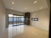 <strong>Casa no Condomínio Blumengarten - 4 suítes - Órfãs</strong>