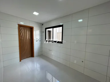 Sobrado De Esquina No Jardim Carvalho - 3 Suites