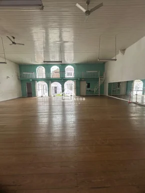 <strong>Sala comercial à venda na Rua Sant'Ana</strong>