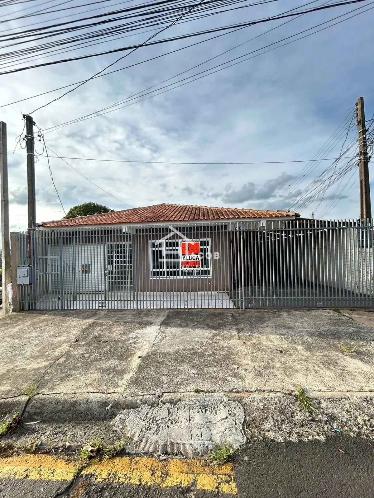 Casa Para Locação  Residencial E Comercial