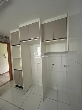 Apartamento No Condomínio Antares