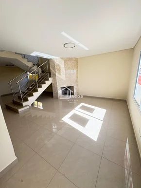 Casa Para Locação E Venda Cond Colina Dos Frades