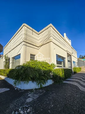 <strong>Sala Comercial para Locação</strong>
