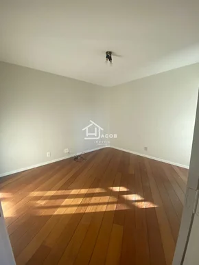 Apartamento à Venda Ed. Itapema