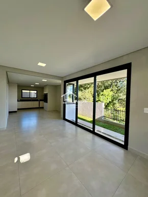 Casa De Alto Padrão No Condomínio Vale Dos Vinhedos