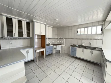 <strong>Casa de 3 quartos para locação em Palmeira</strong>