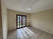 <strong>Terreno de 1.100m² no Centro de Palmeira com Casa</strong>