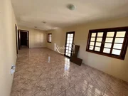 <strong>Terreno de 1.100m² no Centro de Palmeira com Casa</strong>